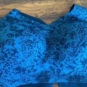 lululemon enlite bra 36 E